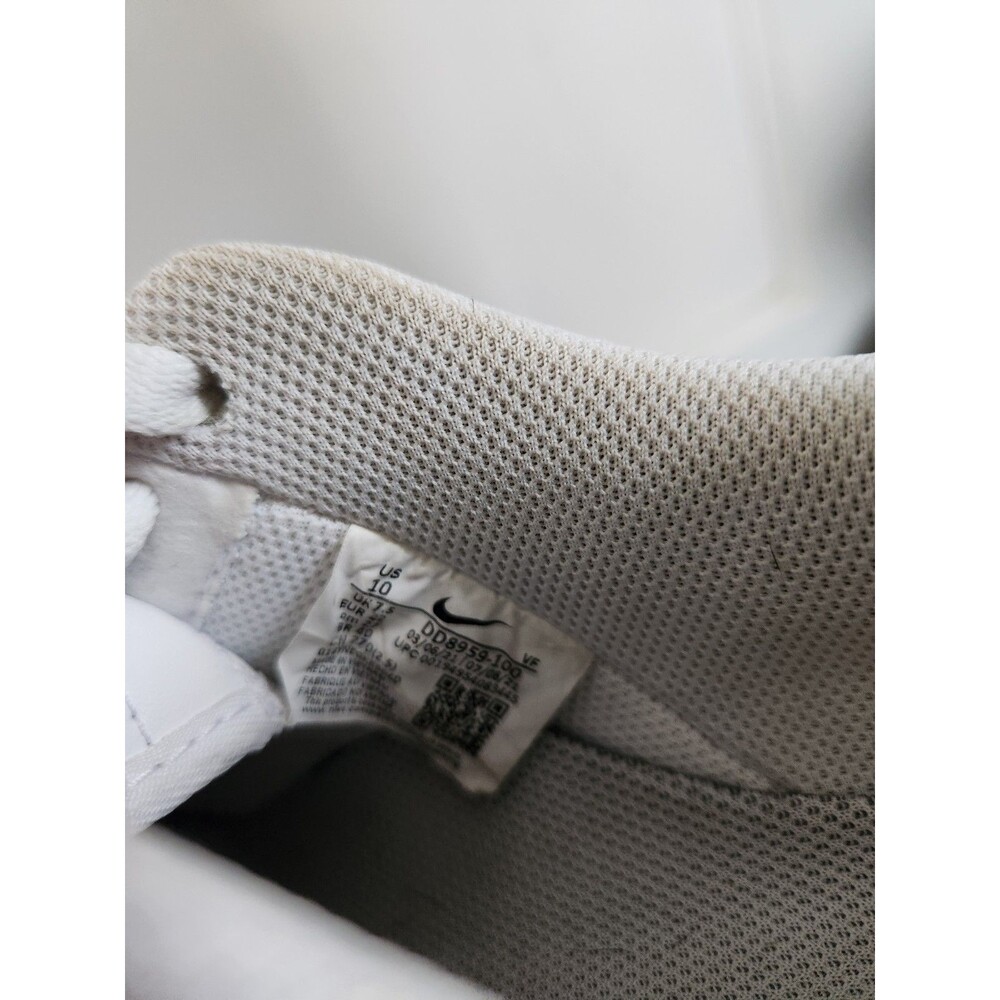 Nike Air Force 1 Low Womens Size 10 White Athletic Lifestyle Shoes Sneakers GUC - Picture 8 of 8